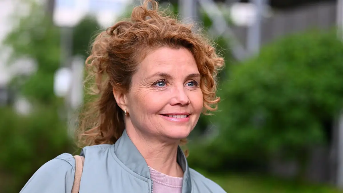 annette frier schlaganfall